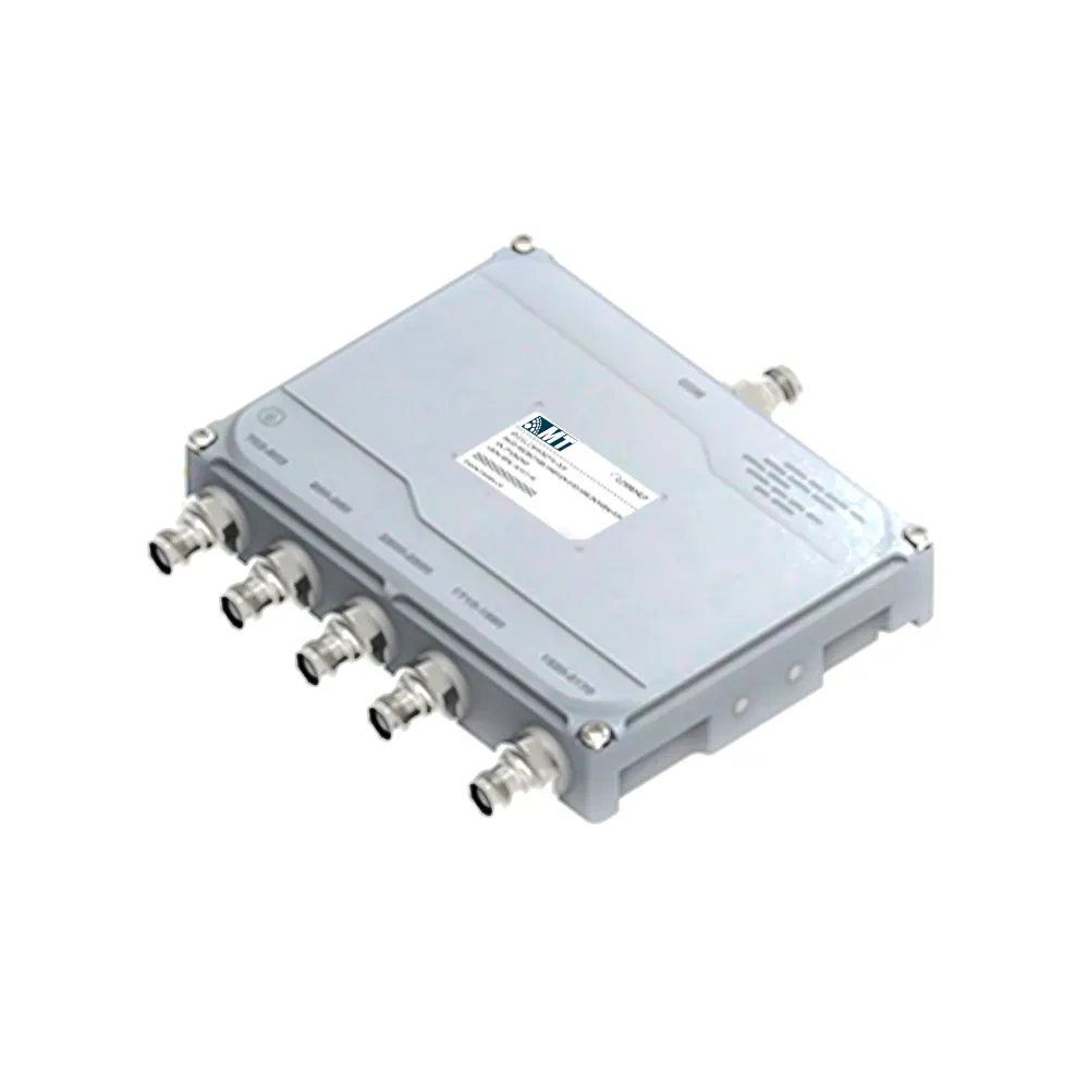 Outdoor Penta-Band Combiner 703 - 2690 MHz
